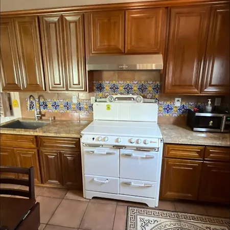Charming Casita All Too Yourself Near Midtown Sacramento Exterior photo