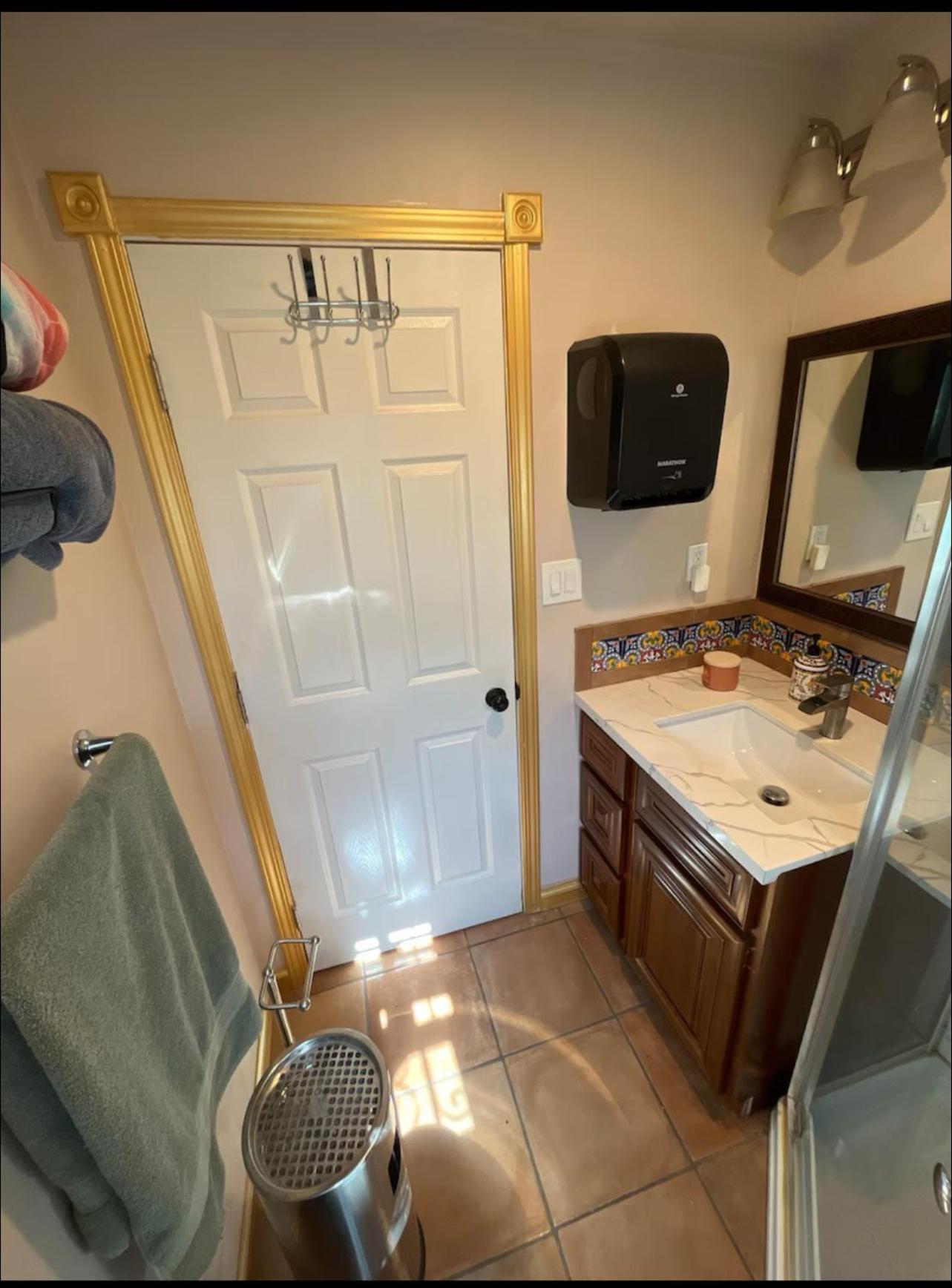 Charming Casita Too Yourself Near Midtown *